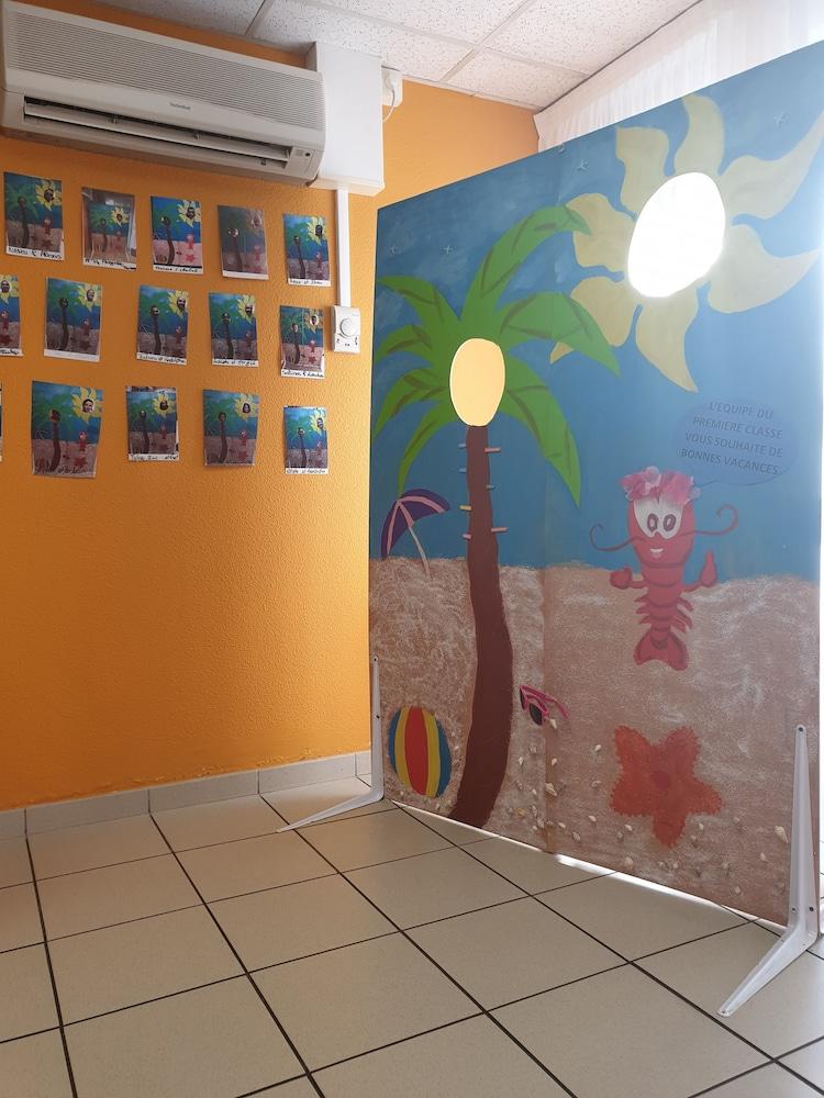 Premiere Classe Niort Est La Creche Ngoại thất bức ảnh