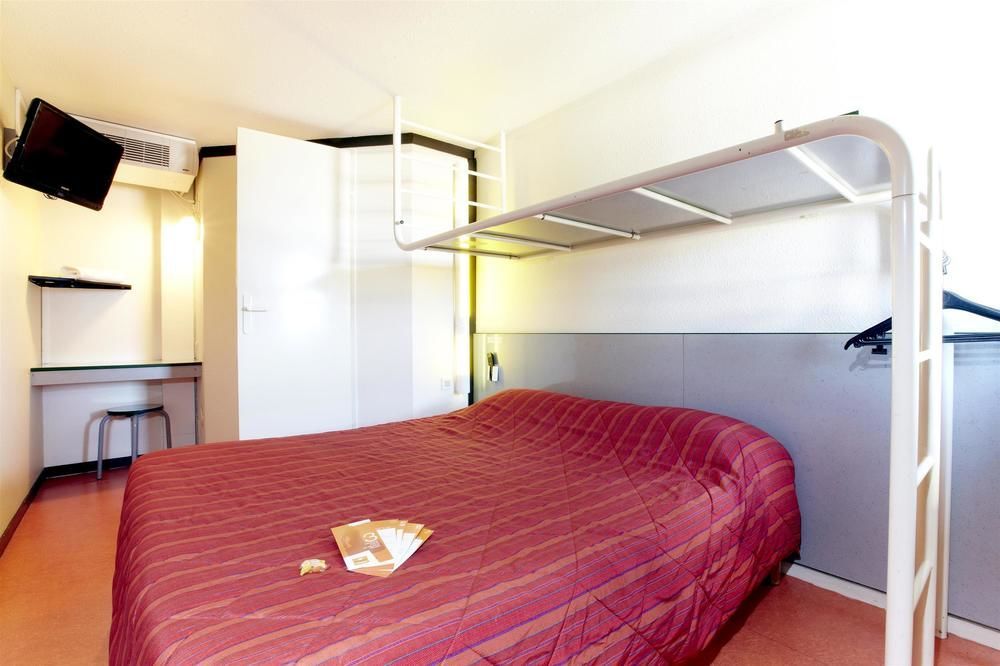 Premiere Classe Niort Est La Creche Ngoại thất bức ảnh