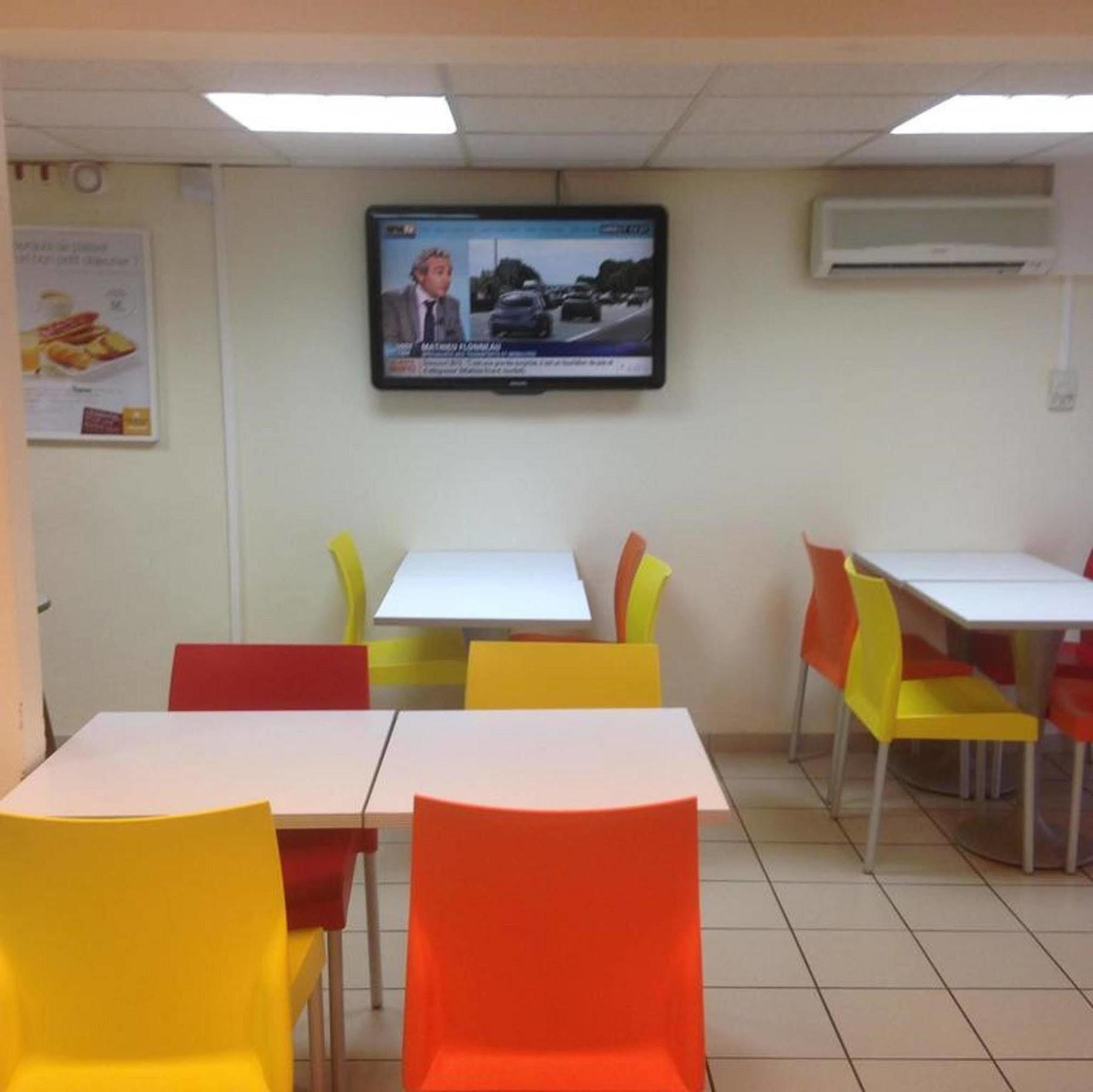 Premiere Classe Niort Est La Creche Ngoại thất bức ảnh